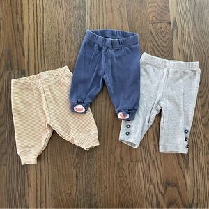 Bundle of 3 Carter’s Newborn Pants